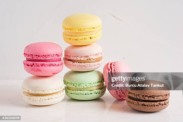 macaroons in different colours - macarons fotografías e imágenes de stock