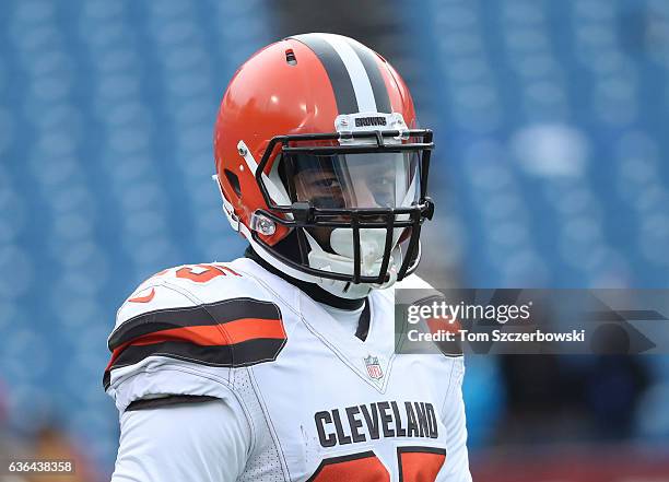 George Atkinson III of the Cleveland Browns warms up before the start of NFL game action against the Buffalo Bills at New Era Field on December 18,...