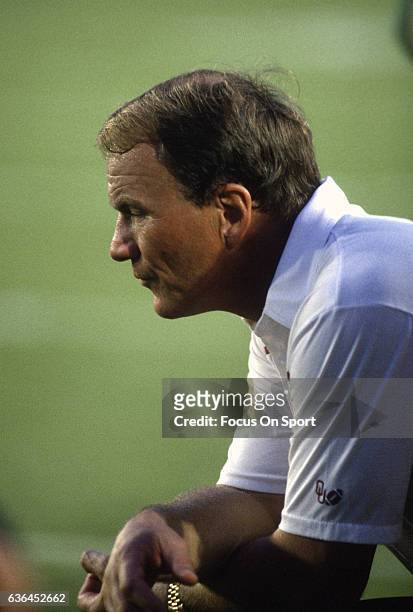 Heads coaches Barry Switzer of the University of Oklahoma looks on from the sidelines during an NCAA football game circa 1986. Switzer was the head...
