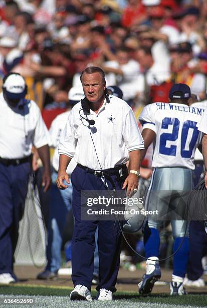 Head coach Barry Switzer of the Dallas Cowboys looks on from the sidelines against the San Francisco 49ers during an NFL football game November 10,...