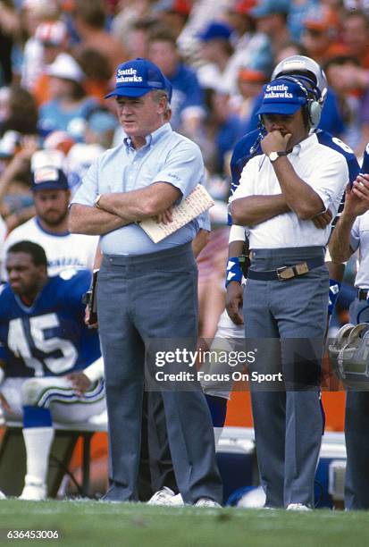 Head Coach Chuck Knox of the Seattle Seahawks looks on from the sidelines during an NFL football game circa 1985. Knox coached the Seahawks from...