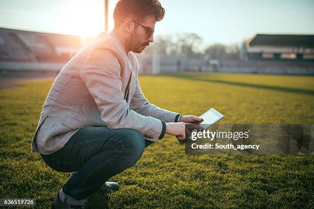 soccer coach - business pitch stock pictures, royalty-free photos & images