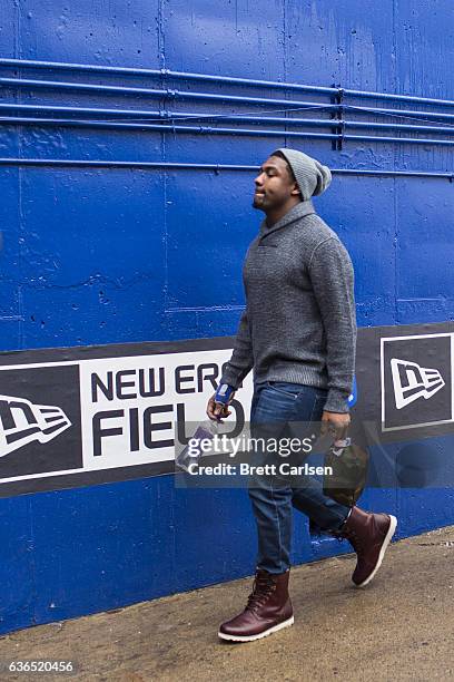 Jerry Hughes of the Buffalo Bills walks into the stadium before the game against the Cleveland Browns on December 18, 2016 at New Era Field in...