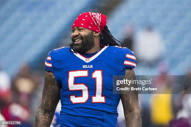 Brandon Spikes of the Buffalo Bills stretches before the game against the Cleveland Browns on December 18, 2016 at New Era Field in Orchard Park, New...