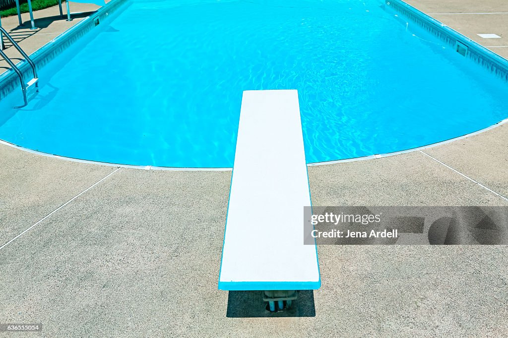 Empty Swimming Pool High-Res Stock Photo - Getty Images