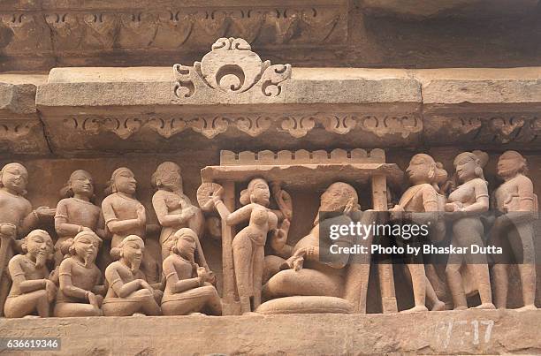sculpture of khajuraho - khajuraho statues stock pictures, royalty-free photos & images