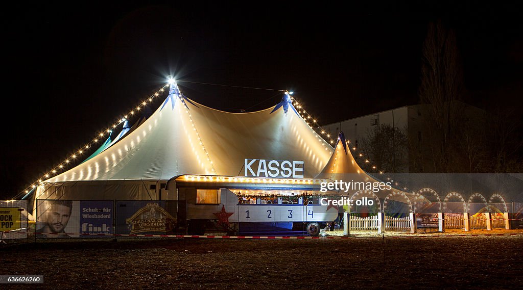 Weihnachtszirkus Wiesbaden, Deutschland