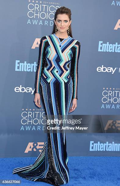 Actress Allison Williams arrives at The 22nd Annual Critics' Choice Awards at Barker Hangar on December 11, 2016 in Santa Monica, California.