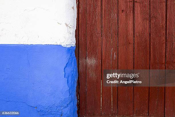 door - 3 colores stock pictures, royalty-free photos & images