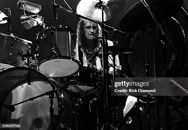 Fleetwood Mac, Rock and Roll Hall of Fame Mick Fleetwood performs at The Omni Coliseum in Atlanta Georgia June 1, 1977