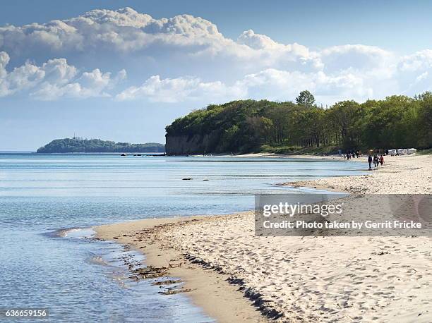 rügen (rugia, ruegen) - kreidefelsen stock-fotos und bilder
