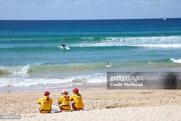 bondi beach, surf rescue - surf rescue stock pictures, royalty-free photos & images