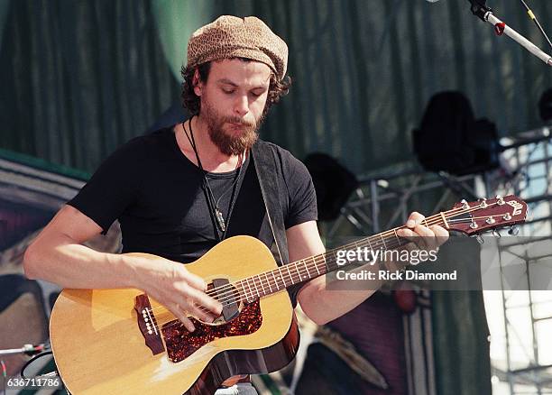 Rusted Root Singer Rusted Root In Concert Photos and Premium High Res Pictures - Getty Images