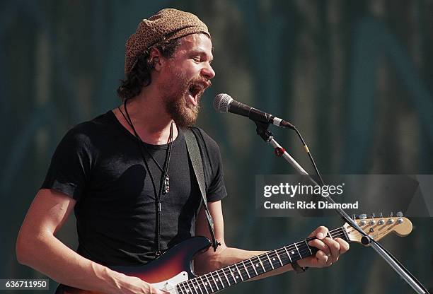 Rusted Root Singer Rusted Root Photos and Premium High Res Pictures - Getty Images