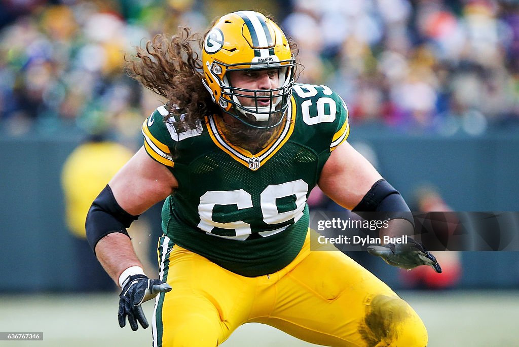 Minnesota Vikings v Green Bay Packers