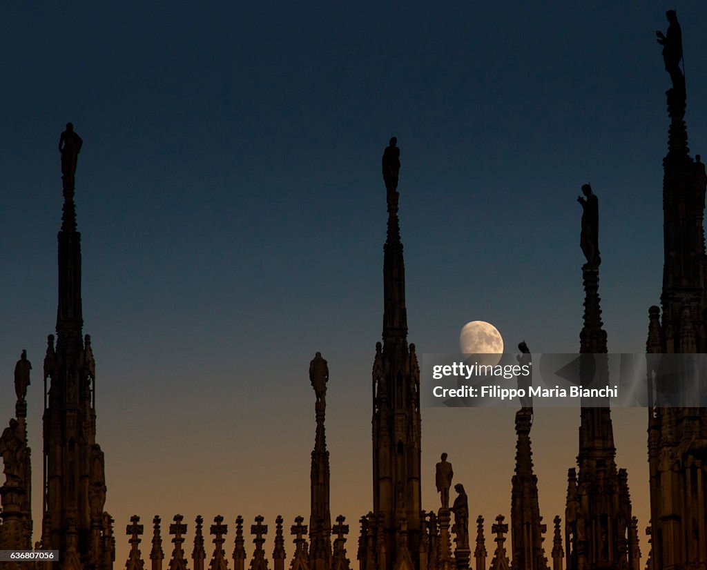 Duomo and the moon