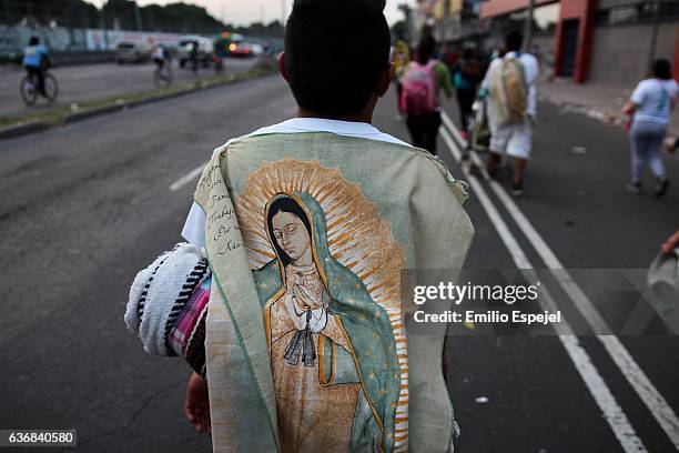 pilgriminage to basilica of guadalupe in mexico - virgen de guadalupe stock pictures, royalty-free photos & images