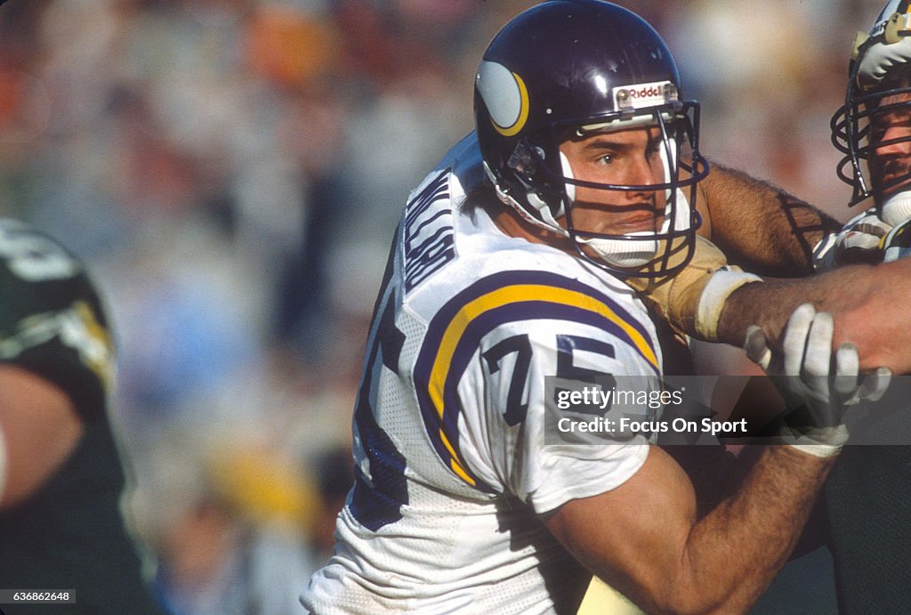 Minnesota Vikings v Green Bay Packer