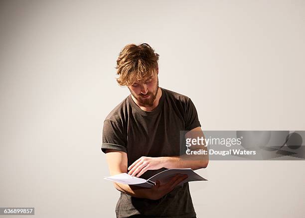 actor reading script. - schauspieler stock-fotos und bilder