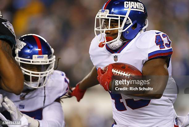 Bobby Rainey of the New York Giants in action during a game against the Philadelphia Eagles at Lincoln Financial Field on December 22, 2016 in...
