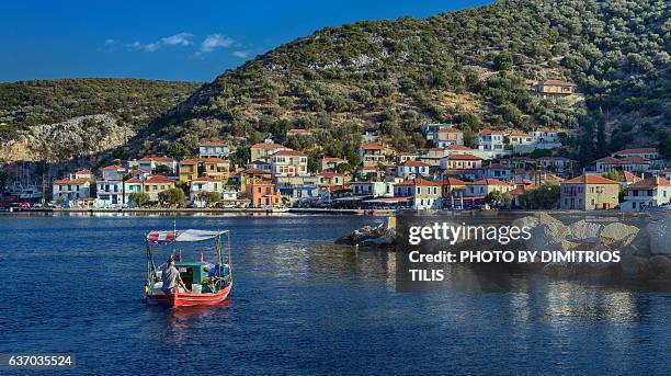 agia kyriaki pelio - dimitrios tilis stockfoto's en -beelden