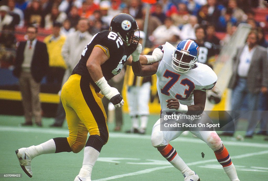 Denver Broncos v Pittsburgh Steelers