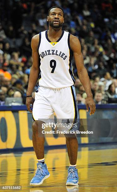 Tony Allen of the Memphis Grizzlies plays against the Oklahoma City Thunder at FedExForum on December 29, 2016 in Memphis, Tennessee.