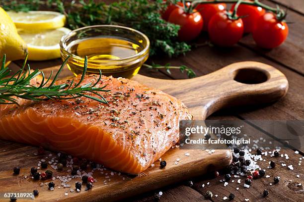 raw salmon steak - mediterranean diet bildbanksfoton och bilder