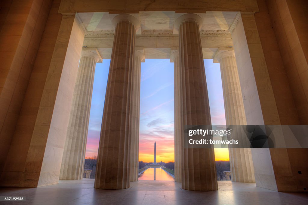 Lincoln Memorial au lever du soleil
