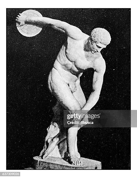 ilustraciones, imágenes clip art, dibujos animados e iconos de stock de fotografías antiguas impresas de italia: discobolus - discus