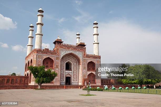 main gate of akbar's tomb in sikandra - akbar's tomb stock pictures, royalty-free photos & images