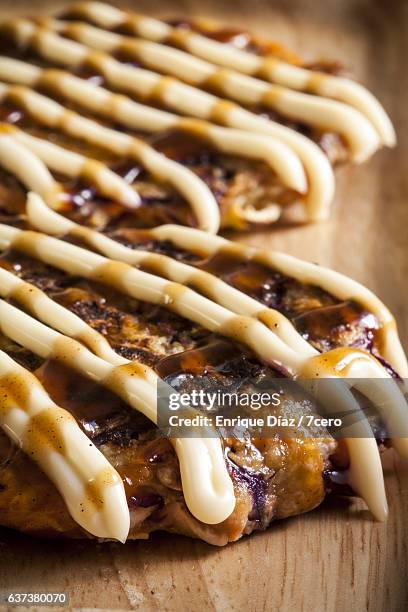 okonomiyaki - okonomiyaki 個照片及圖片檔