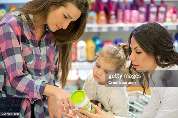 shopping for baby food - juice box stock pictures, royalty-free photos & images