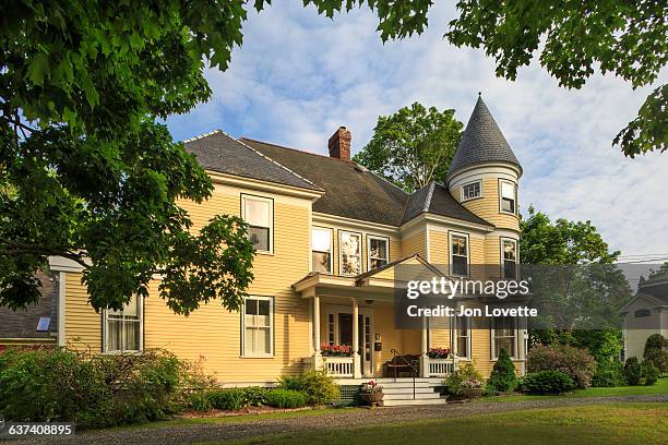 facade of home - victorian style home stock pictures, royalty-free photos & images