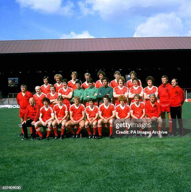 Middlesbrough squad 1978-79: John Craggs, Graeme Hedley, Alan Walsh, David Mills, Billy Woof, David Shearer, Peter Johnson; coach Bobby Murdoch,...