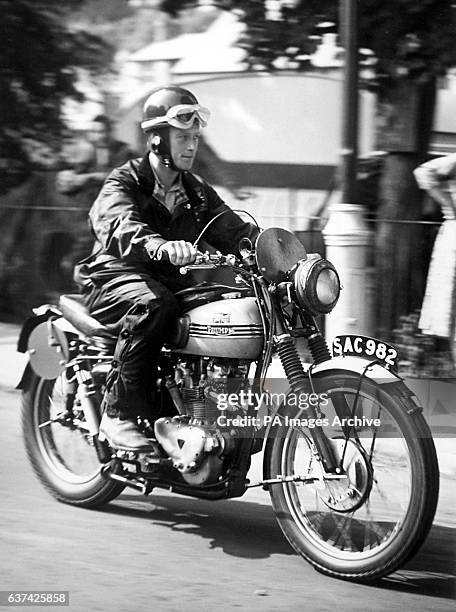 Jon Giles Racing 13 International Six Days Motor Cycling Trial Stock Photos, High-Res ...