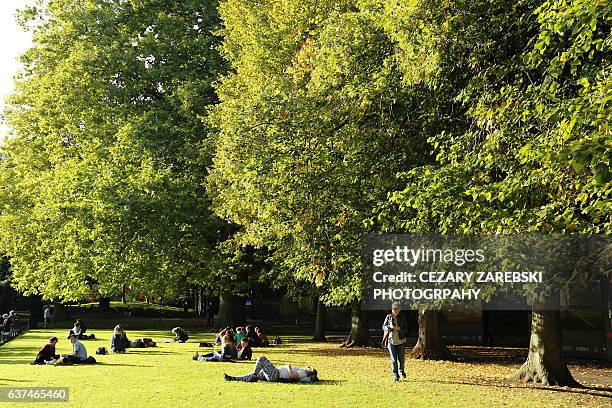 st. stephens green in autumn - st stephens green stock pictures, royalty-free photos & images