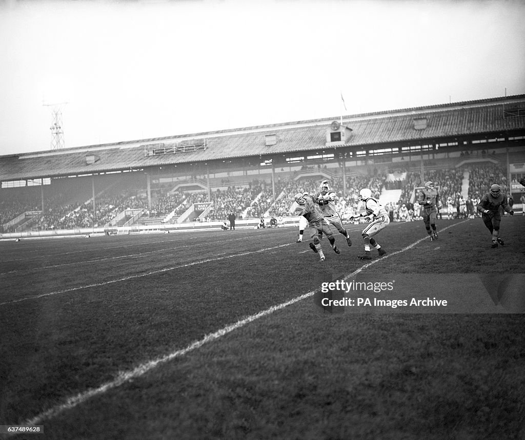 American Football - U.S.A.F.E Football Championships - Chicks v Rockets - White City Stadium. London