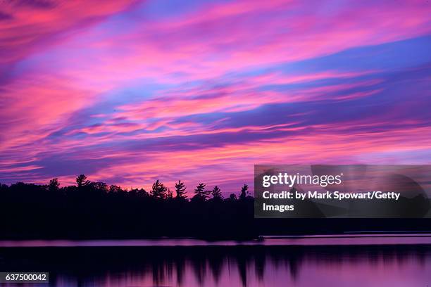 muskoka, canada - パリーサウンド ストックフォトと画像