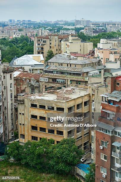 old building in bucharest - romanian ruins stock pictures, royalty-free photos & images