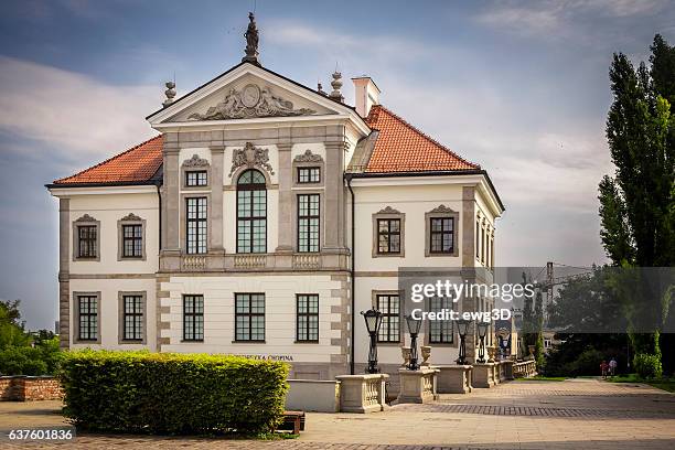 museum of frederick chopin, warsaw, poland - opening of polish vodka museum stockfoto's en -beelden