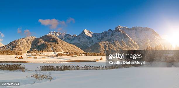 lake schmalensee, winter at mittenwald in the alps of bavaria - mittenwald bildbanksfoton och bilder