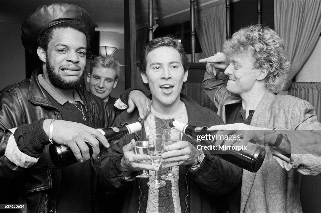 UB40, 1985