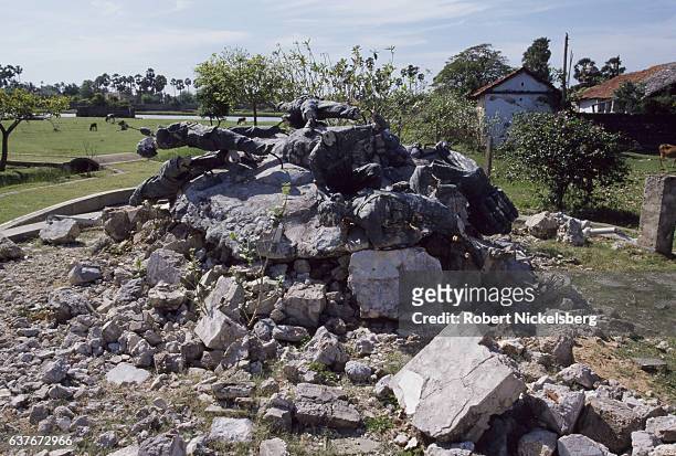 The remains of a Sri Lankan Army statue lie in a pile January 1, 1998 in the military area of Jaffna Port, Sri Lanka. While under control of the...