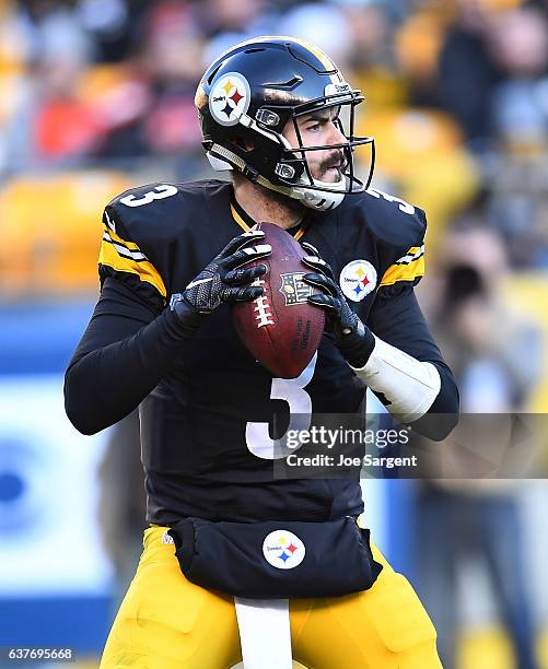 Landry Jones of the Pittsburgh Steelers in action during the game against the Cleveland Browns at Heinz Field on January 1, 2017 in Pittsburgh,...