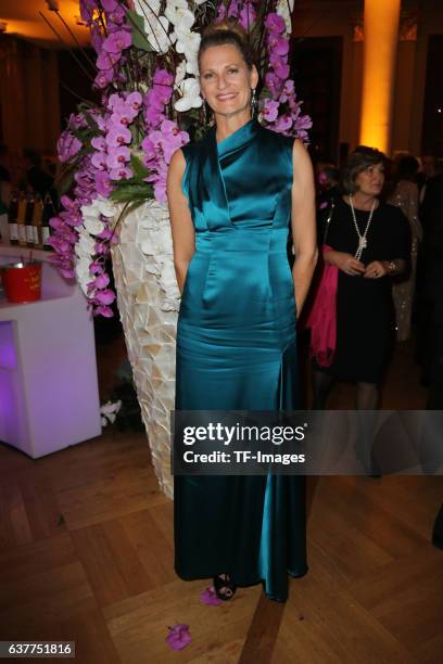 Heike Drechsler attend the German Sports Media Ball at Alte Oper on November 05, 2016 in Frankfurt am Main, Germany.