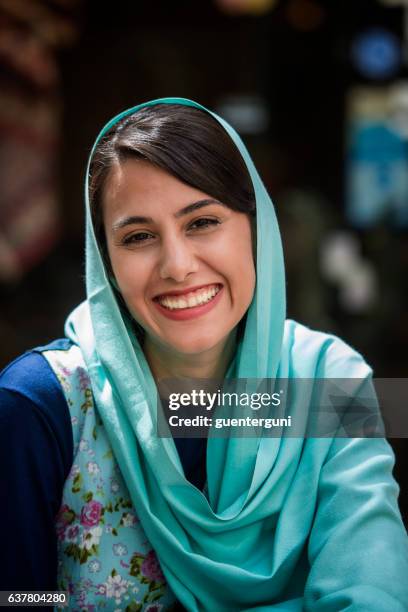 Irani Rumaal 62,930 Iranian Women Photos Stock Photos, High-Res Pictures, and Images ...