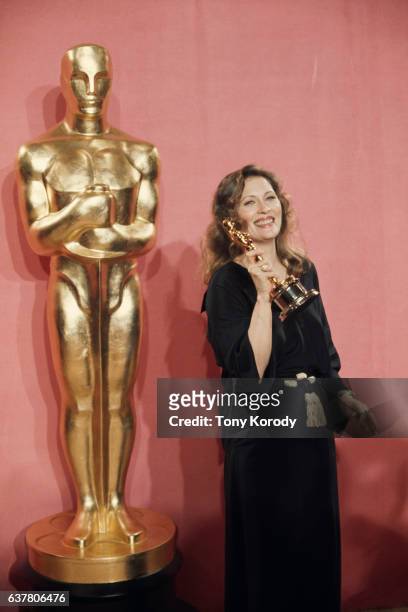 Faye Dunaway Attends the 1977 Oscars