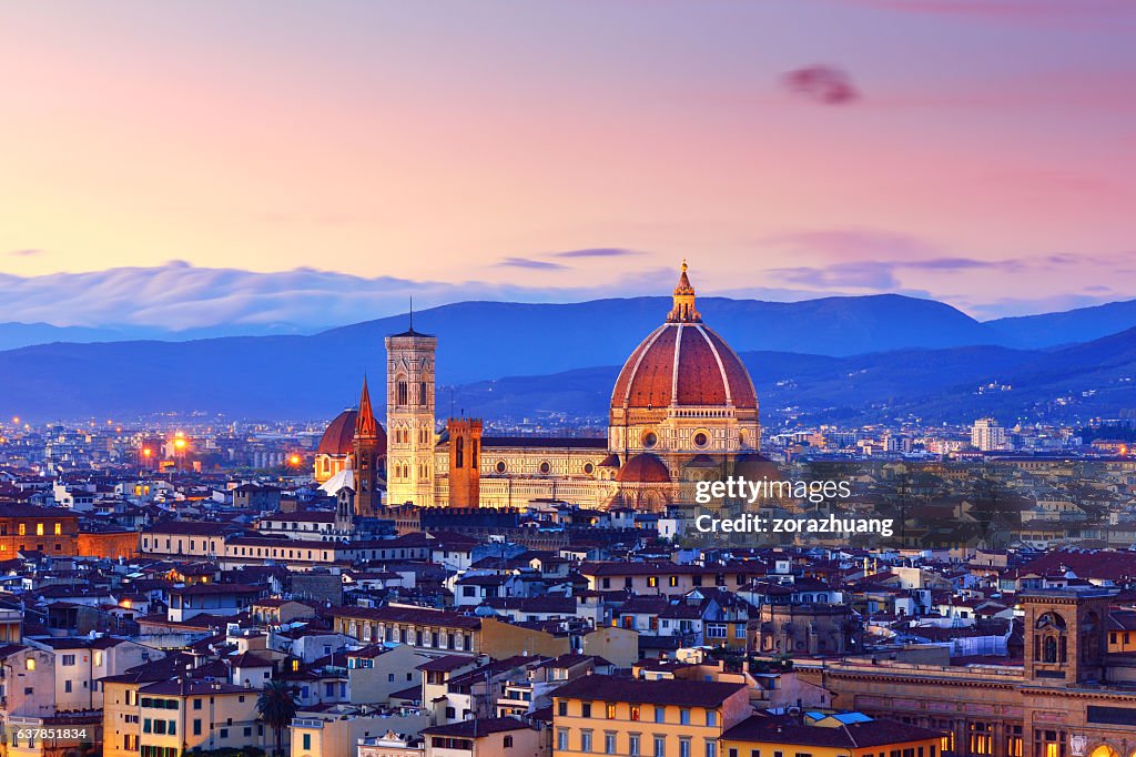 Florence Cityscape e Duomo Santa Maria Del Fiore