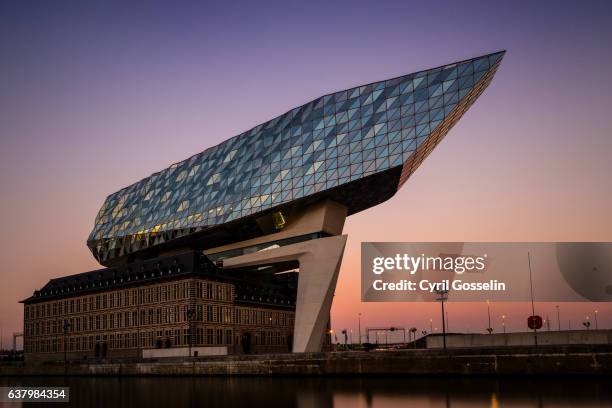 havenhuis by zaha hadid - dämmerung stock pictures, royalty-free photos & images